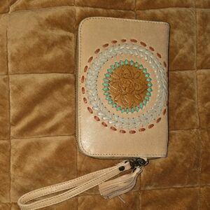 Isla BAY WALLET